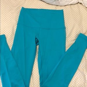 Lululemon Wunderunder